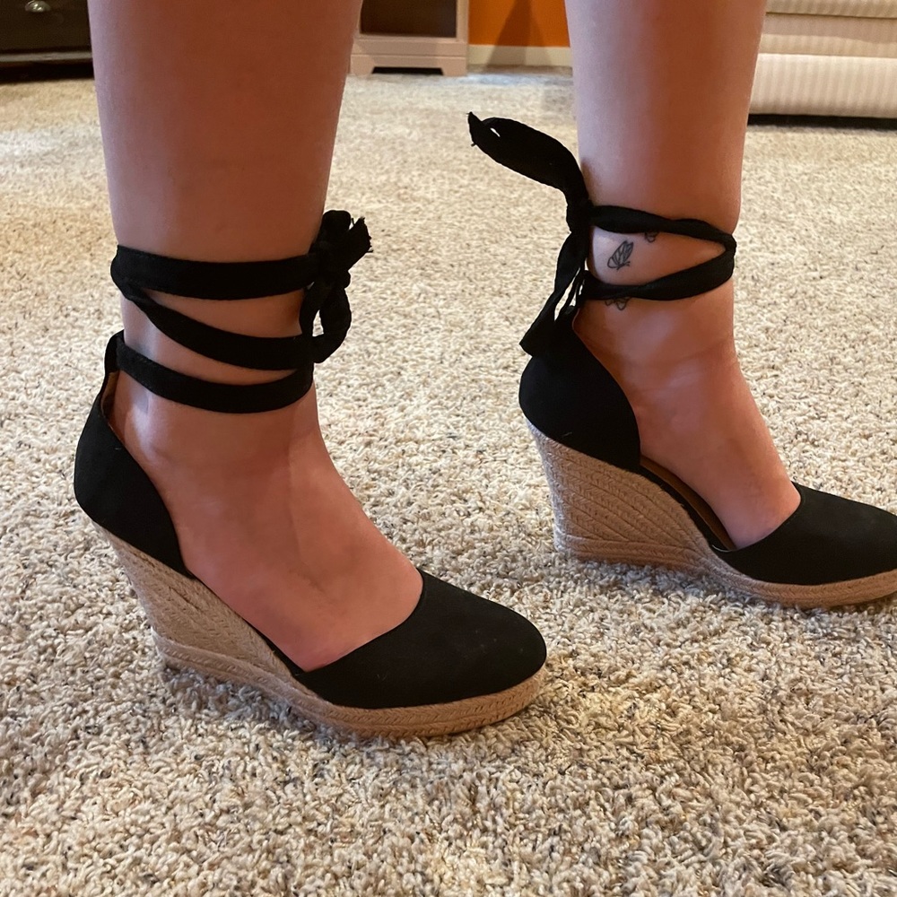 wedges - Picture 2 of 4